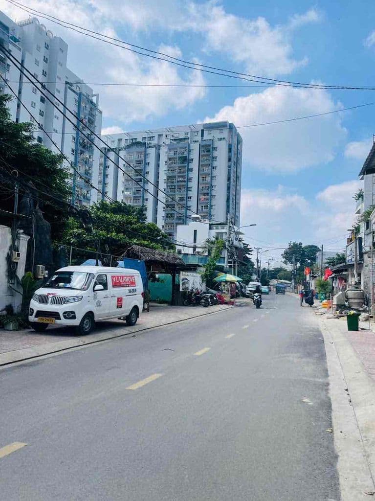 NGAY HOÀNG DIỆU 2 FULL THỔ GIÁ HƠN 60TR/M2 -HỆ SỐ 4 NGANG 4.5 VUÔNG A4