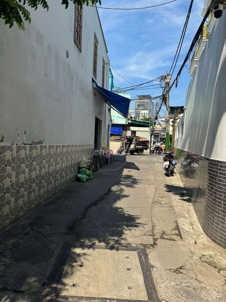 CẦN bán gầp 2 lô Đầt P ĐHT .Q12. DT 10 x 20 thổ cư .sổ hồng riêng - Ảnh 3