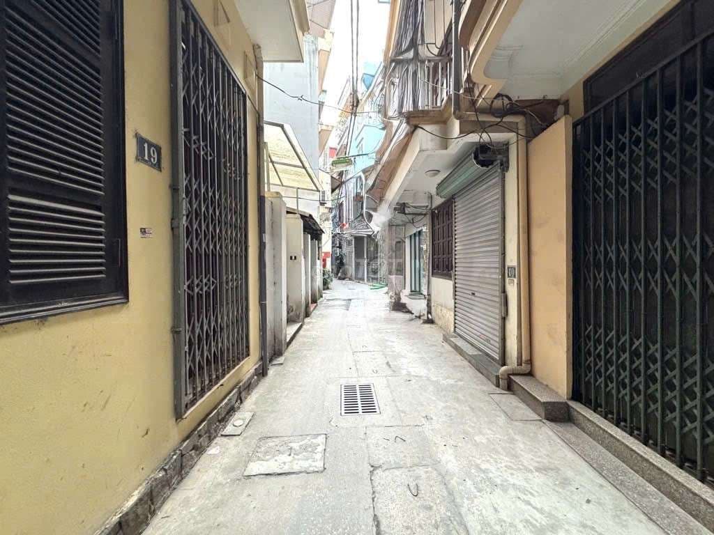 NHÀ ĐẸP MỸ ĐÌNH, BA GÁC TẬN CỬA 40 m * 4 tầng. 6,26 tỷ - Ảnh 3