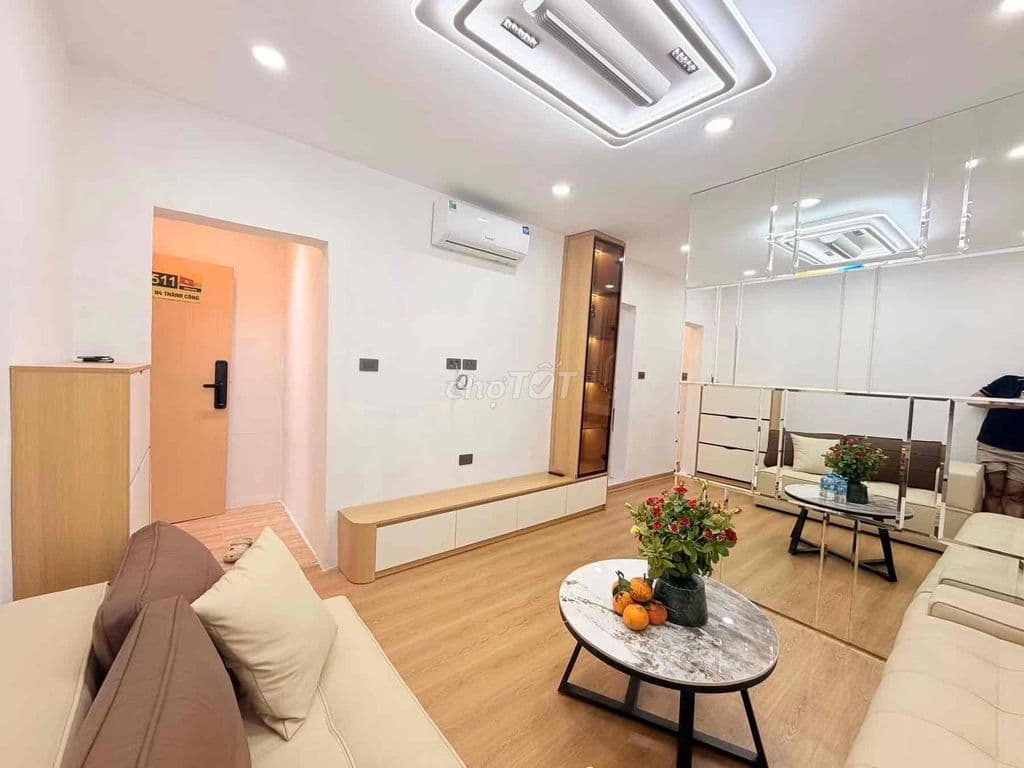 Siêu TT phố Thành Công, căn góc thoáng, 2 ngủ full NT xịn sò ở ngay