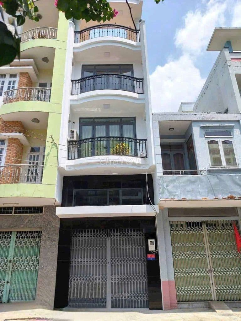 MT cư xá ra đa 4x16 5 tầng chủ cần bán gấp