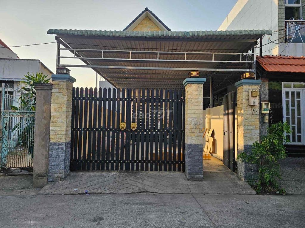 Hàng nóng, cực hiếm - 68m2, ngang 5.4 - Lê Văn Việt, Làng Tăng Phú