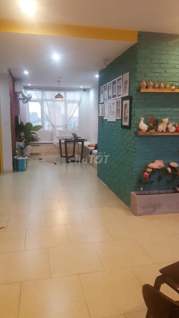 Cần bán căn hộ bán Sacomreal 584, 4.4tỷ