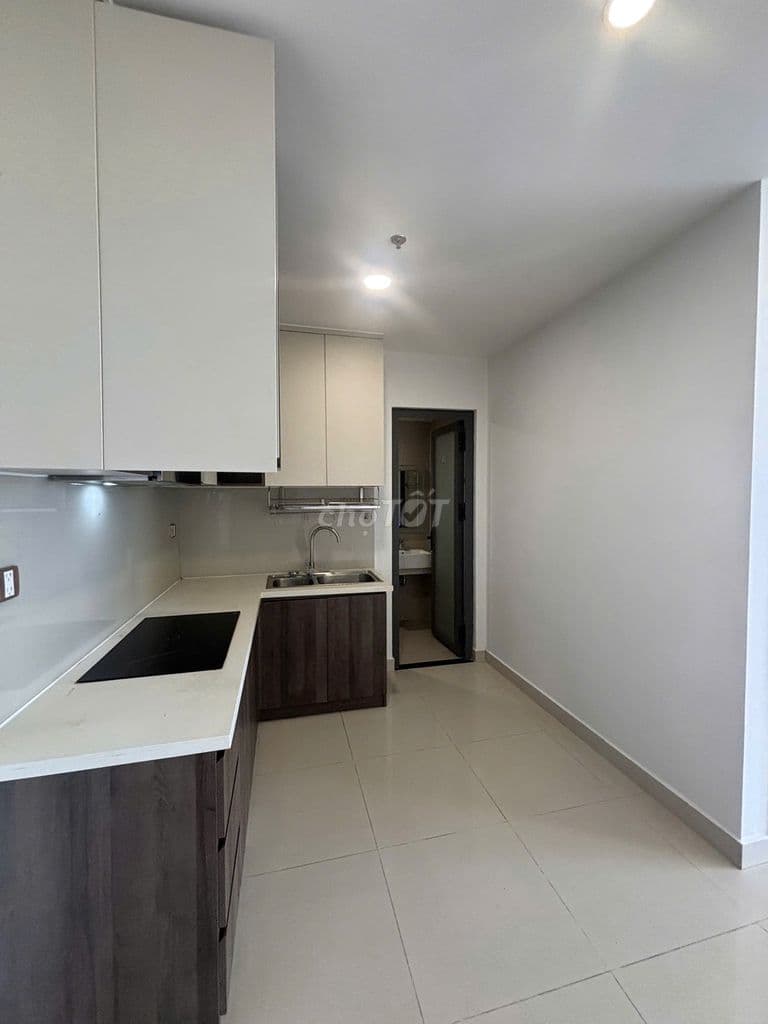 BÁN GẤP CĂN HỘ 2 PHÒNG NGỦ CAO CẤP - Q7 BOULEVARD - Ảnh 2