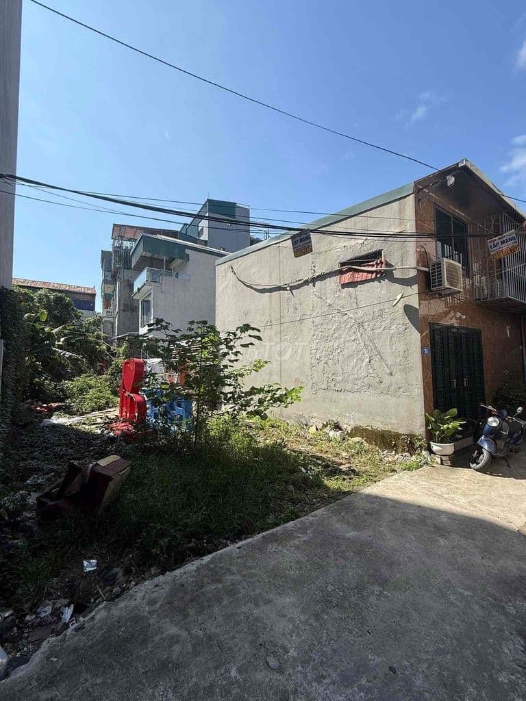 Bán mảnh đất Tam Trinh ô tô đỗ cổng ,ngõ thông mặt tiền rộng vừa mieng - Ảnh 2