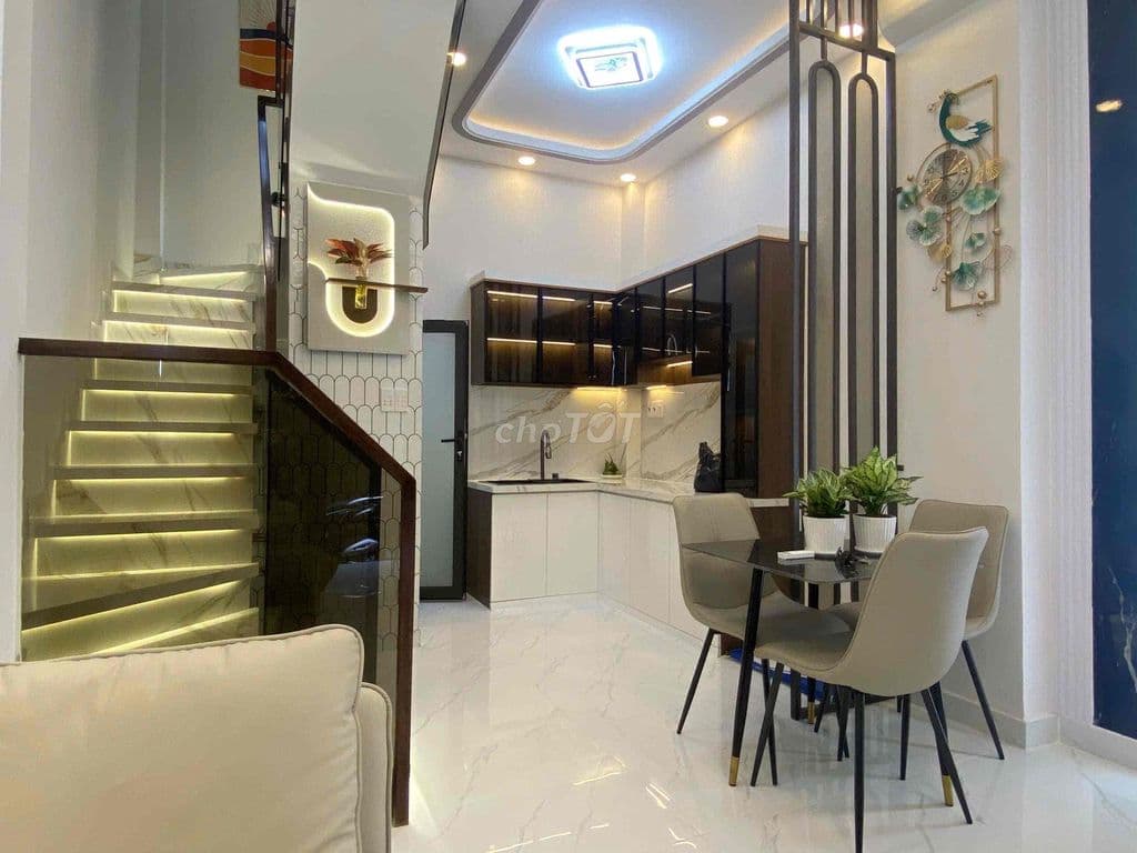 Nhà 3 tầng mới đẹp như hình gần chợ minh phụng đường Lê Quang Xung - Ảnh 2