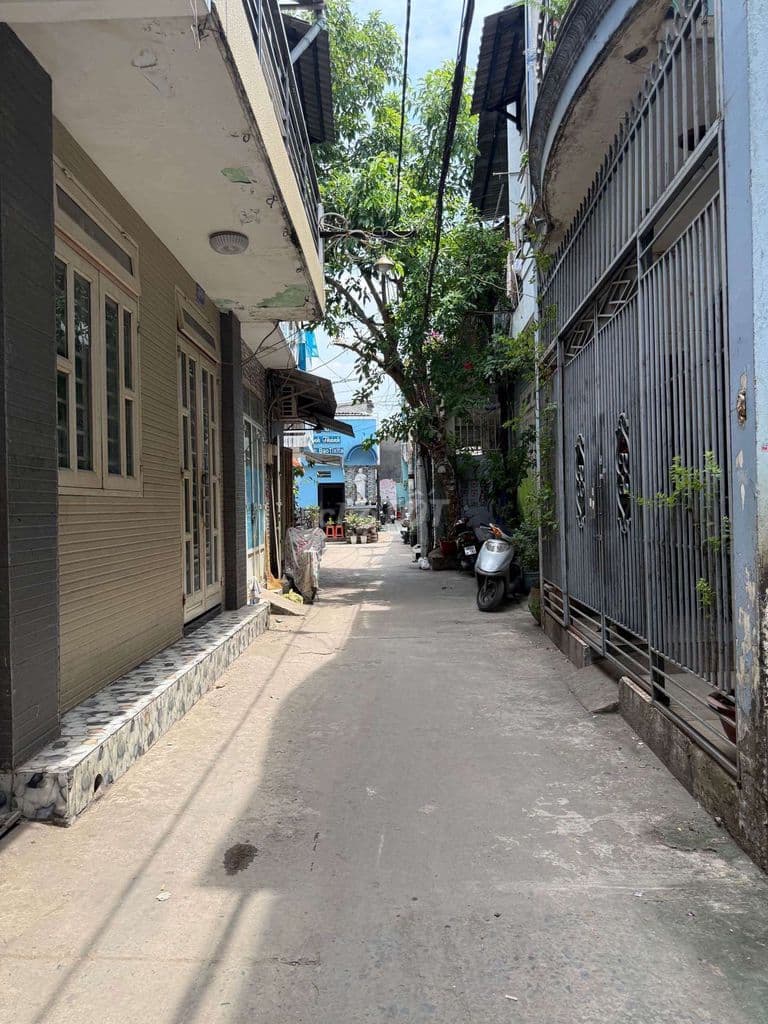 chủ ngộp bank cần bán gấp,chỉ 2 tỷ nhỉnh 1 tẹo thôi ạ - Ảnh 2