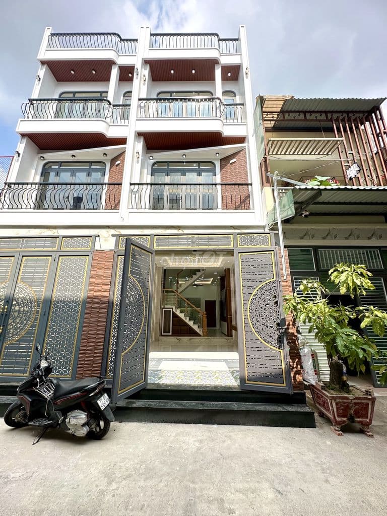 Nhà 4 lầu 4x15 cuối Tân Kỳ Tân Quý