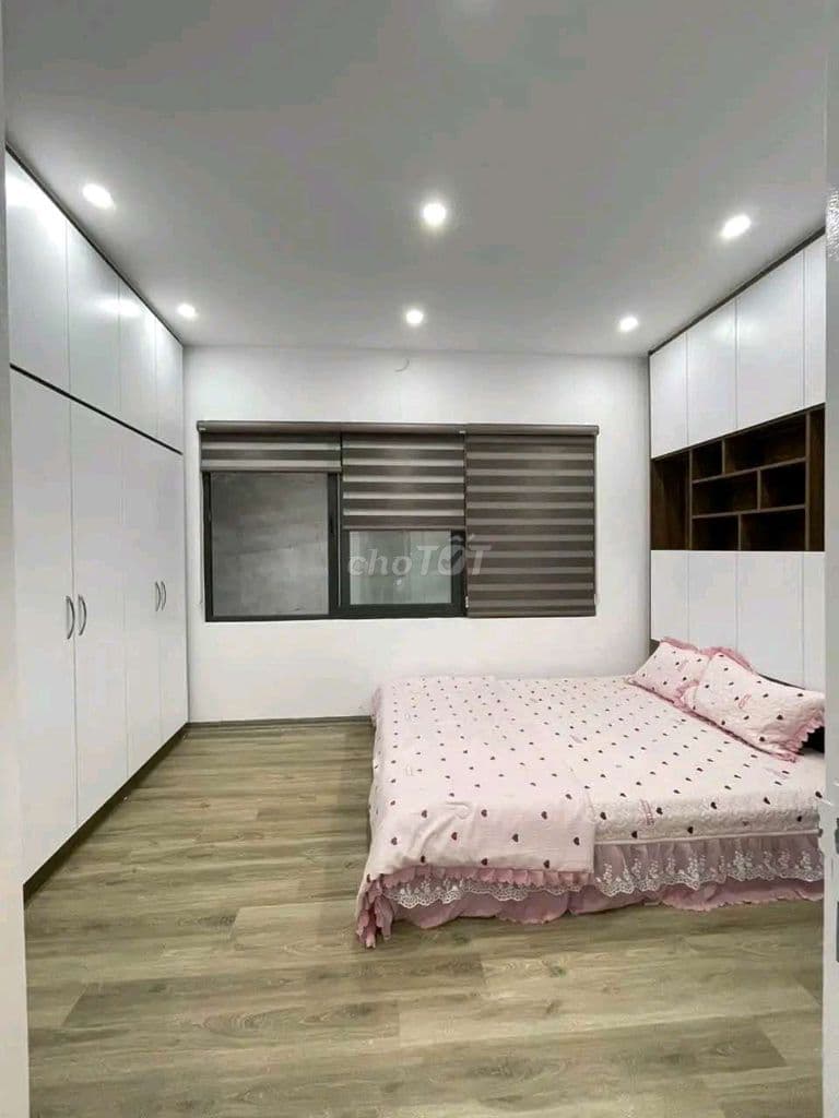 NH À - 5 TẦNG , KHU HOÀNG MAI – GIÁ HƠN 5 TỶ – NHÀ ĐẸP Ở NGAY - Ảnh 2