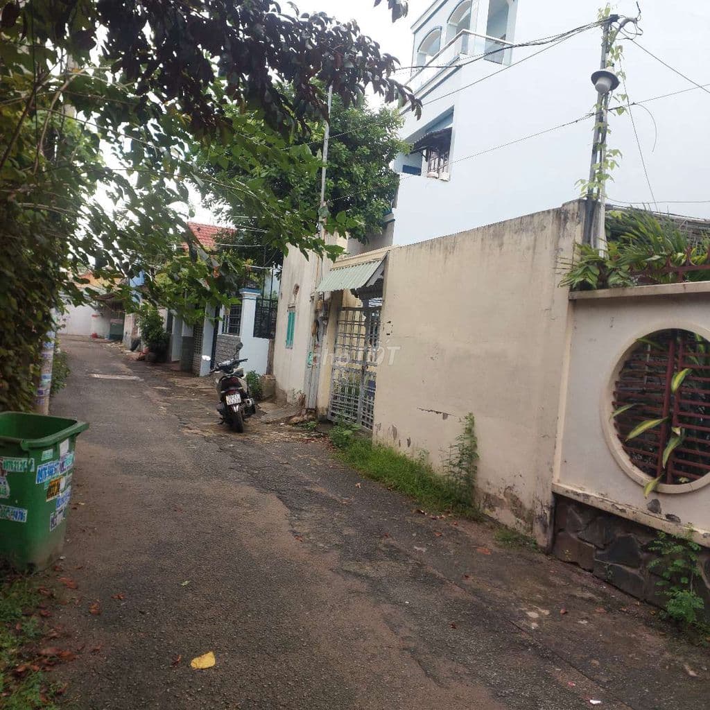 kẹt tiền cần bán 2 lô đất 5,05x17, ngã 4 go máy ,p bình tân,chỉ 4ty2 - Ảnh 2