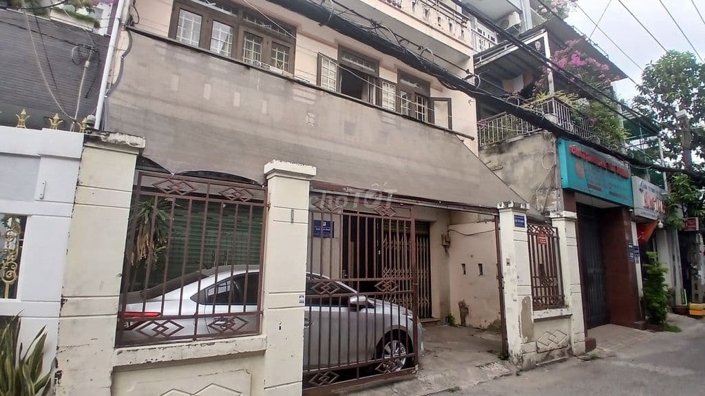 Bán gộp 2 căn nhà liền kề (8m mặt tiền) số 34+36 đường B3, P.Tây Thạnh