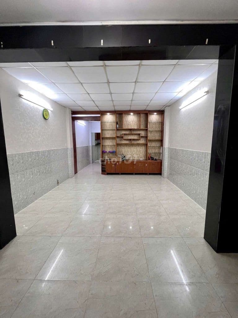 6.1 tỷ tl - 80m2 - 4m x 20m 2 tầng, 4pn, 3wc, shr nhà cũ, tiện xây mới - Ảnh 2