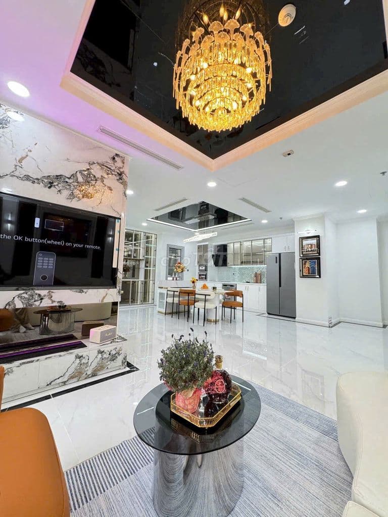 BÁN CĂN HỘ 2PN NỘI THẤT CAO CẤP, VIEW ĐẸP VINHOMES CENTRAL PARK - Ảnh 2