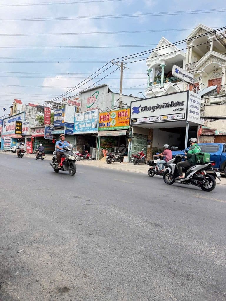 Chủ cần bán căn nhà mặt tiền đường Nguyễn anh thủ quận 12 TPHCM - Ảnh 3