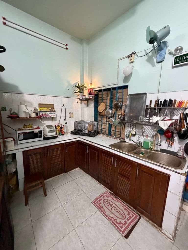 HUỲNH VĂN NGHỆ TÂN BÌNH HẺM XE HƠI THÔNG TỨ HƯỚNG 60M² 2 TẦNG 3PN - Ảnh 2