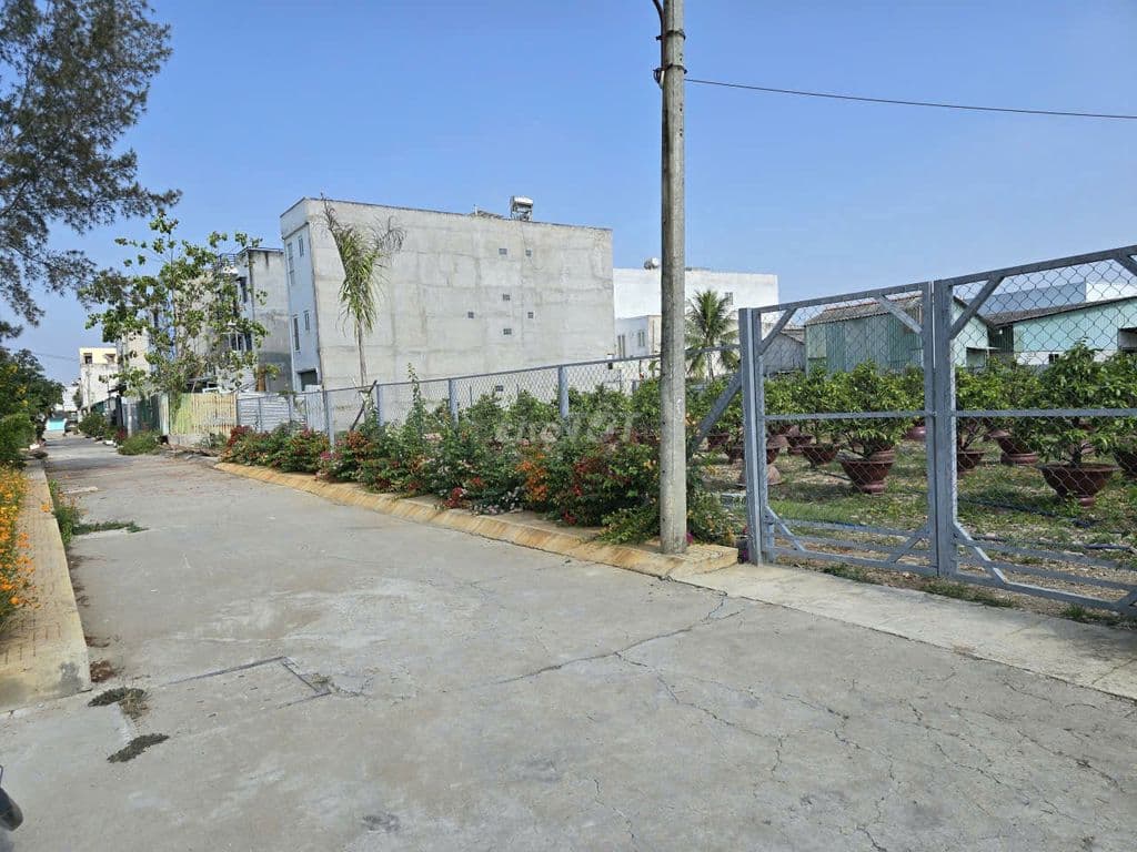bán đất nền thổ cư xã Bình Hưng- Phong phú, TP HCM