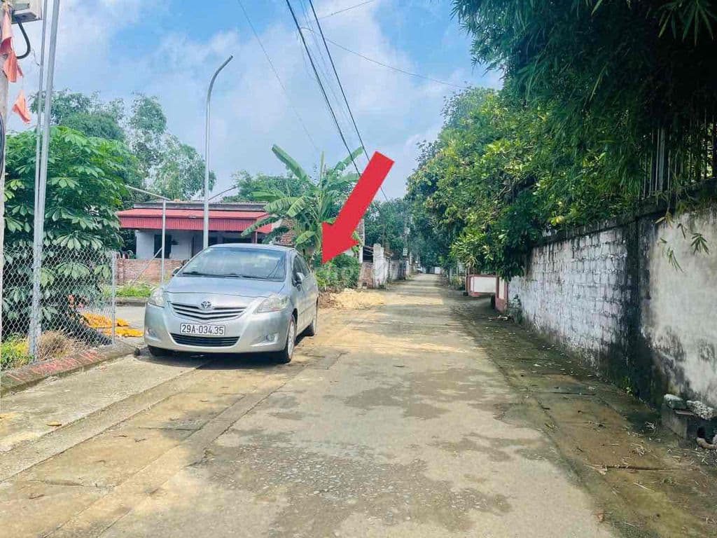 Chủ cắt lỗ lô 62m tại Đoài Phương, HN đg thông 2 ô tô tránh giá 1,x tỷ
