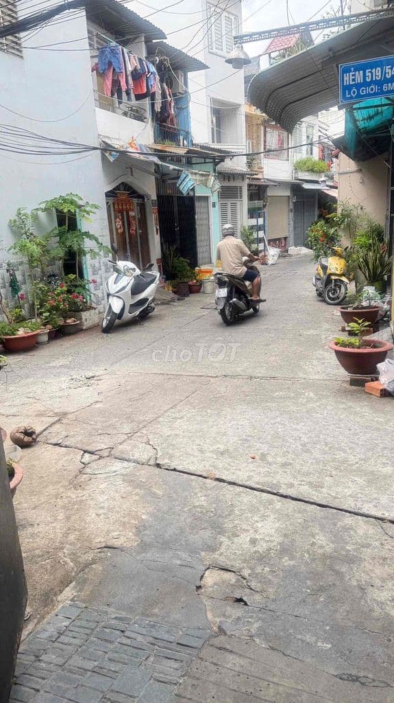 Cần bán nhà âu cơ 1 sẹc chính chủ,khu không ngập,56m2 5p