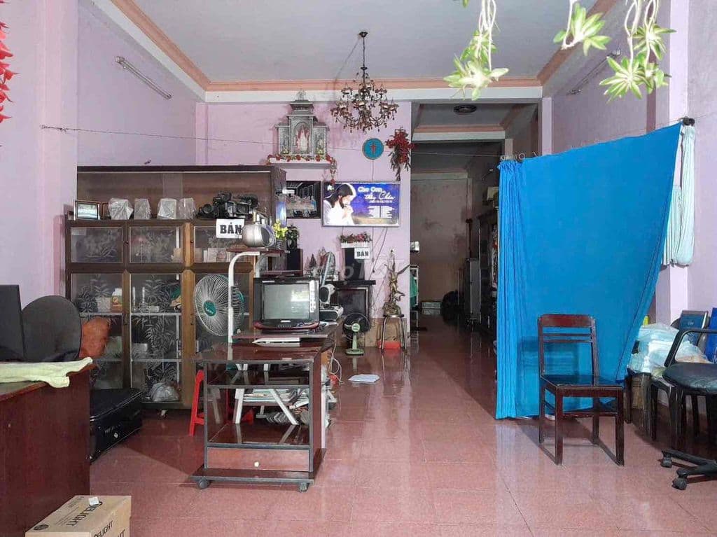 BÁN NHÀ MTKD CHỢ - CẠNH BỆNH VIỆN UNG BƯỚU