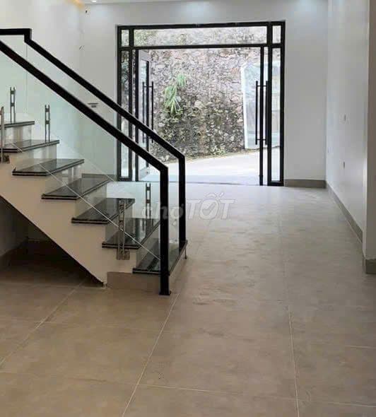 NHÀ 3,89 TỶ. BÌNH THẠNH, GẦN TRƯỜNG MN, C 1-2 . KẾ HẺM XE TẢI ĐẬU 12m