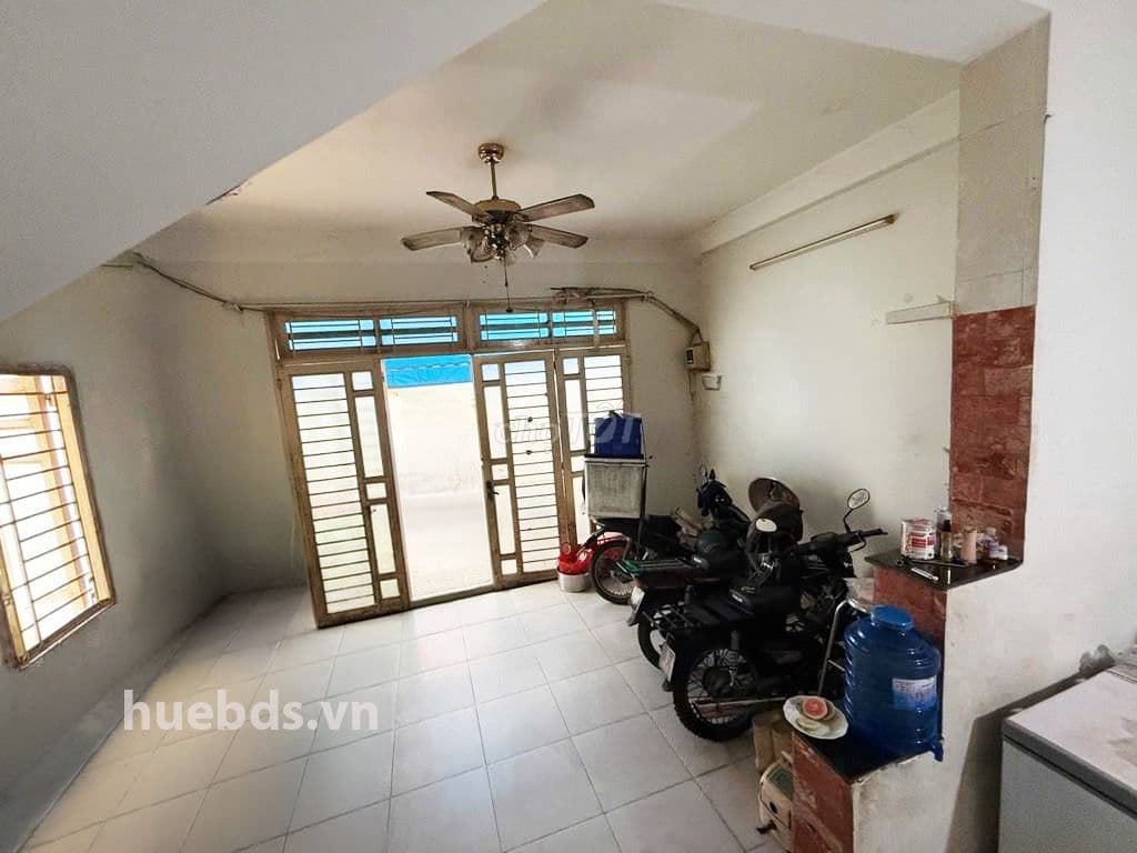 BÁN NHÀ QUẬN 7, 4.5X10, 2 TẦNG, CÁCH MT TRẦN XUÂN SOẠN 20M, 3.X TỶ - Ảnh 2
