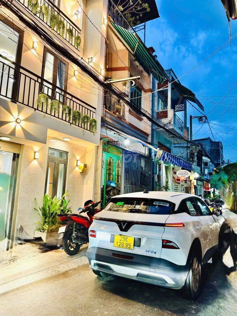 CHỦ HẠ GẤP 500TR - VẠN KIẾP BÌNH THẠNH - HẺM XE HƠI TỚI CỬA - HƠN 5 TỶ