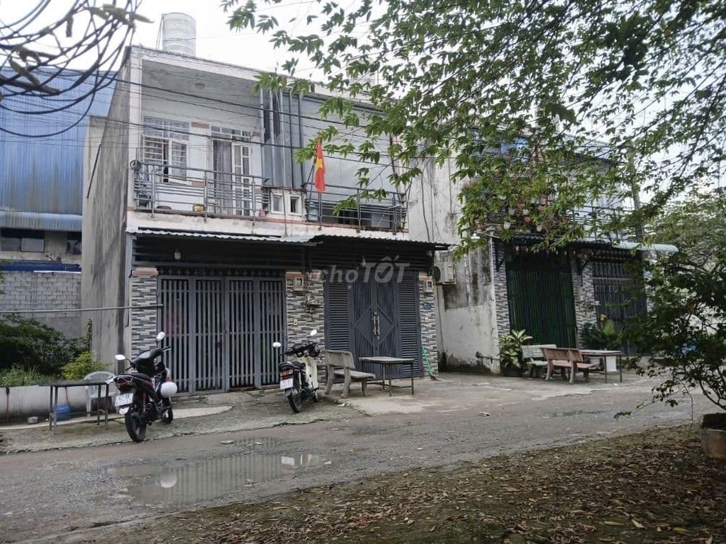 Nhà Hẻm Xe Hơi - Trần Văn Mười Hóc Môn 1.29TY