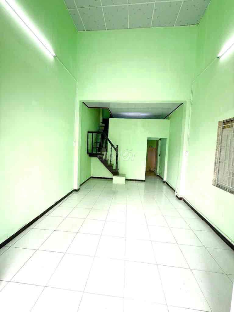 Bán nhà hẻm xe hơi Trịnh Đình Trọng Giáp quận 10. Gần 45 Mét giá 5,6T - Ảnh 3