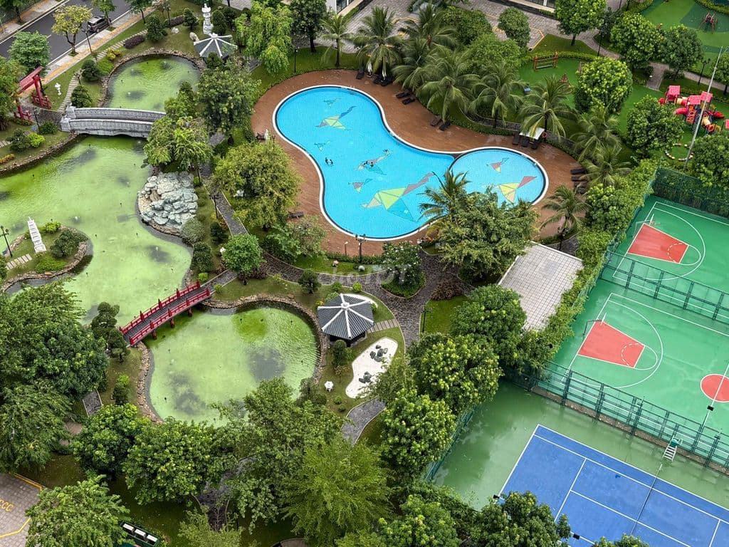 Bán Căn Studio 30m2. Giá 1tỷ850. Sẵn sổ hồng. View Vườn Nhật hồ Cá Koi
