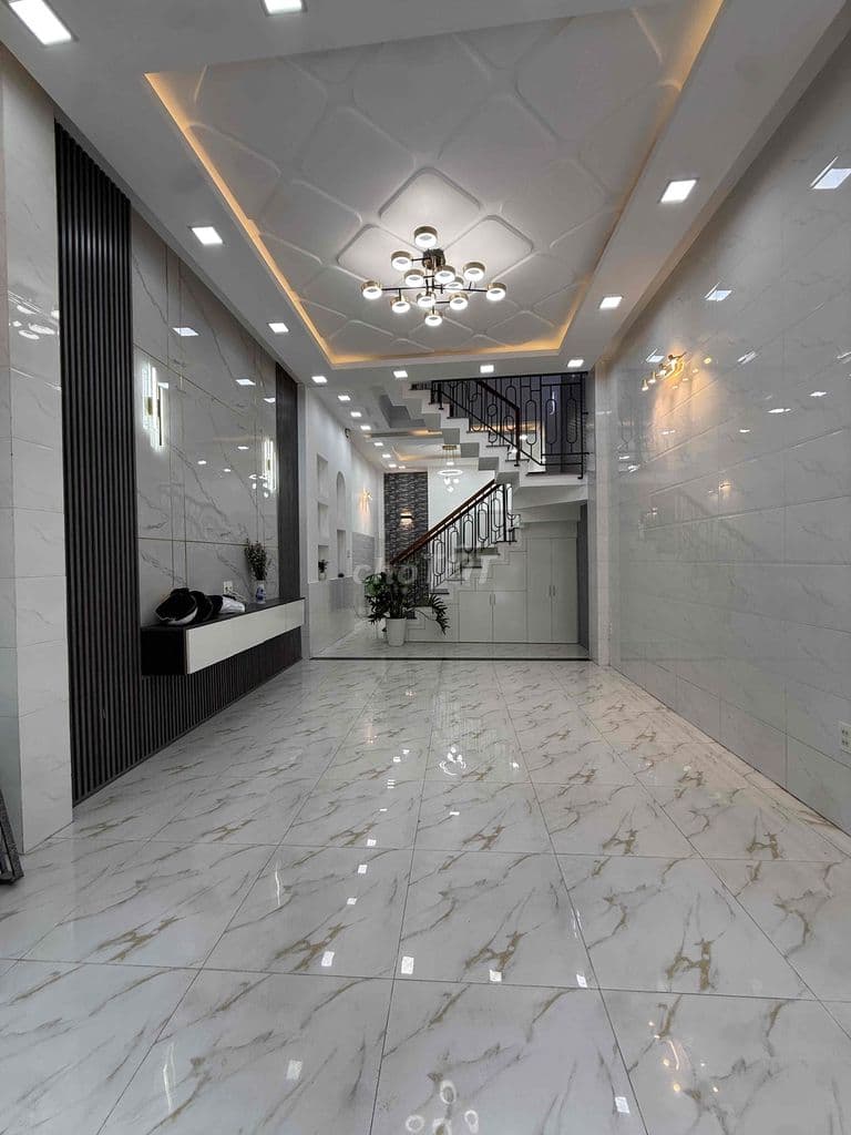 Mặt Tiền Kinh Doanh Giá Hẻm: Chỉ Nhỉnh 5 Tỷ Ngay Trung Tâm chợ LK 5-6.