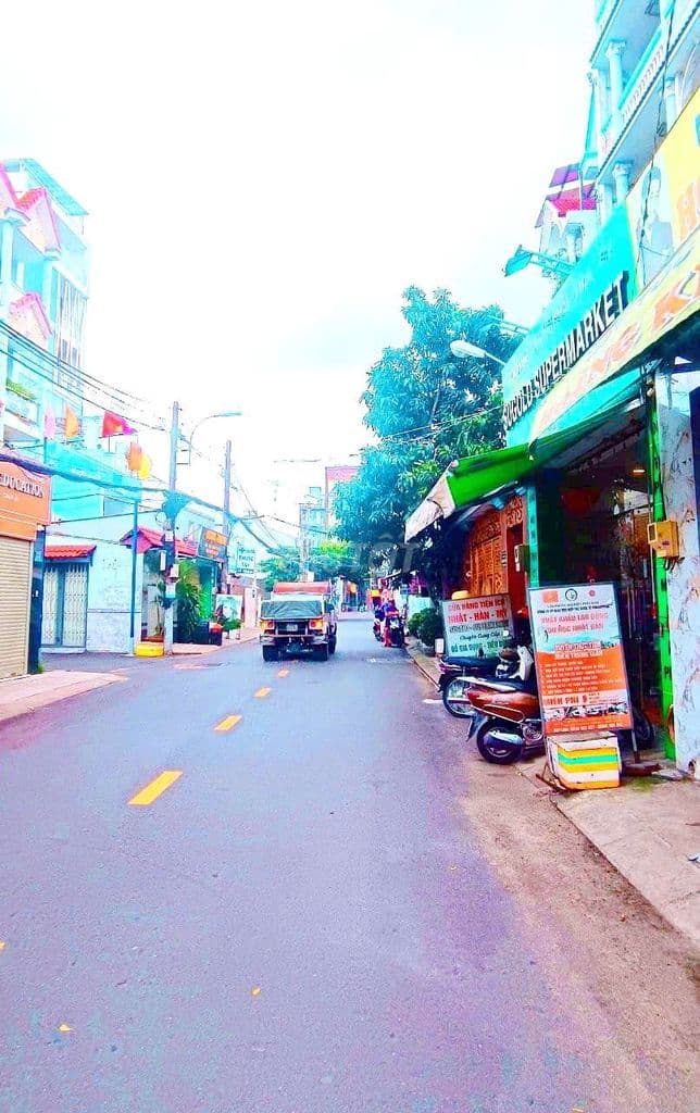 Siêu phẩm Quang Trung, 3 tầng, 70m2, nở hậu tài lộc, 4pn, chỉ hơn 7 tỷ