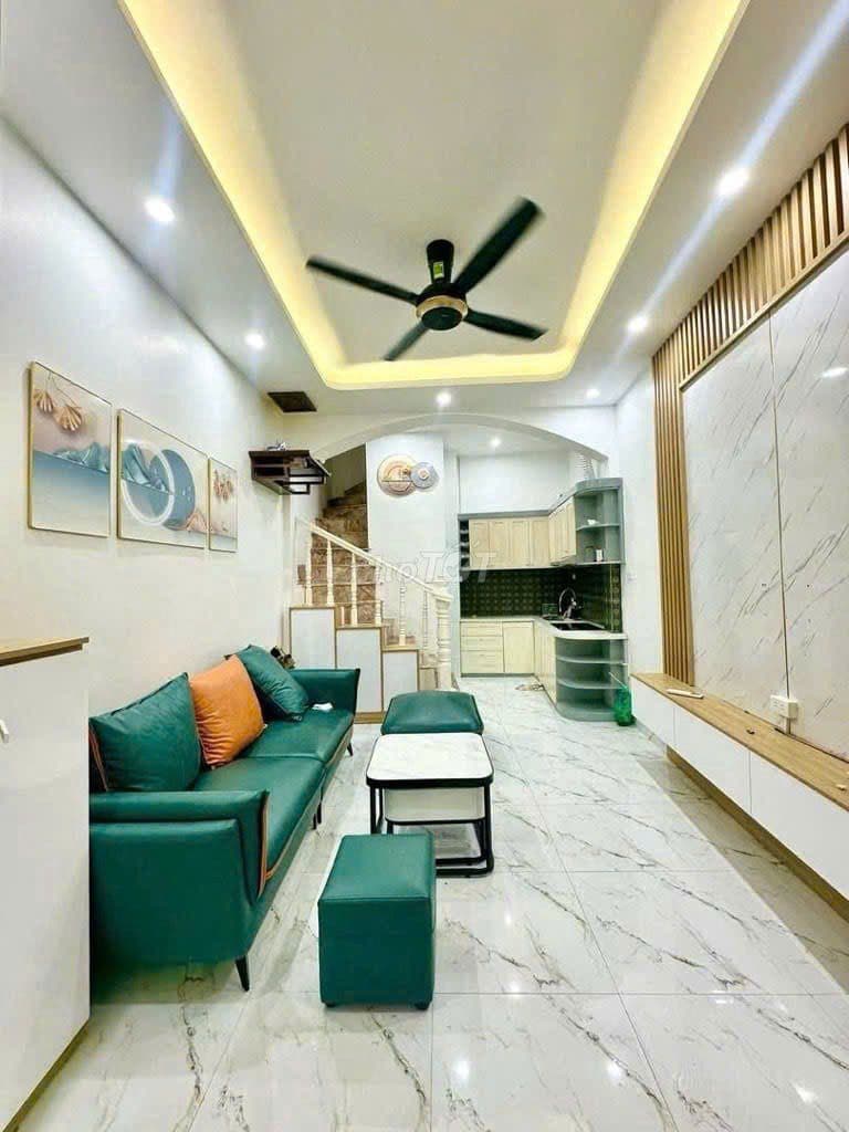 Minh Khai - Phố Víp 8 làn xe - Quy hoạch ổn định - 25m2 - 5 tầng