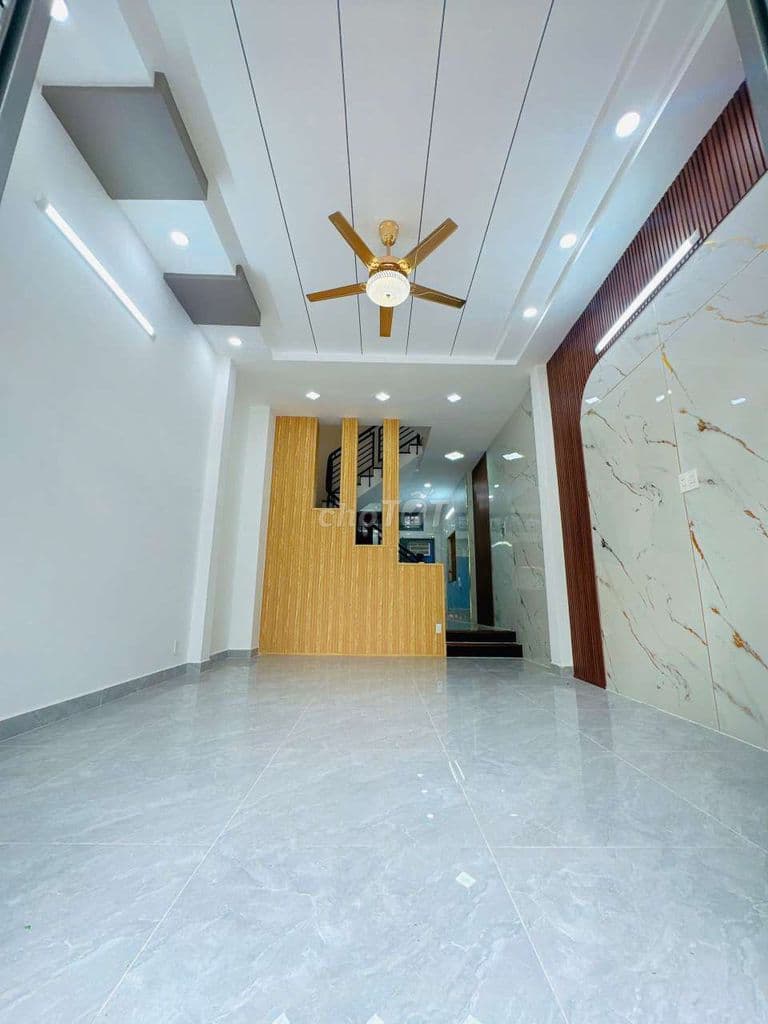 nhà mới mặt tiền view công viên bông sao P5,Q8 - Ảnh 2