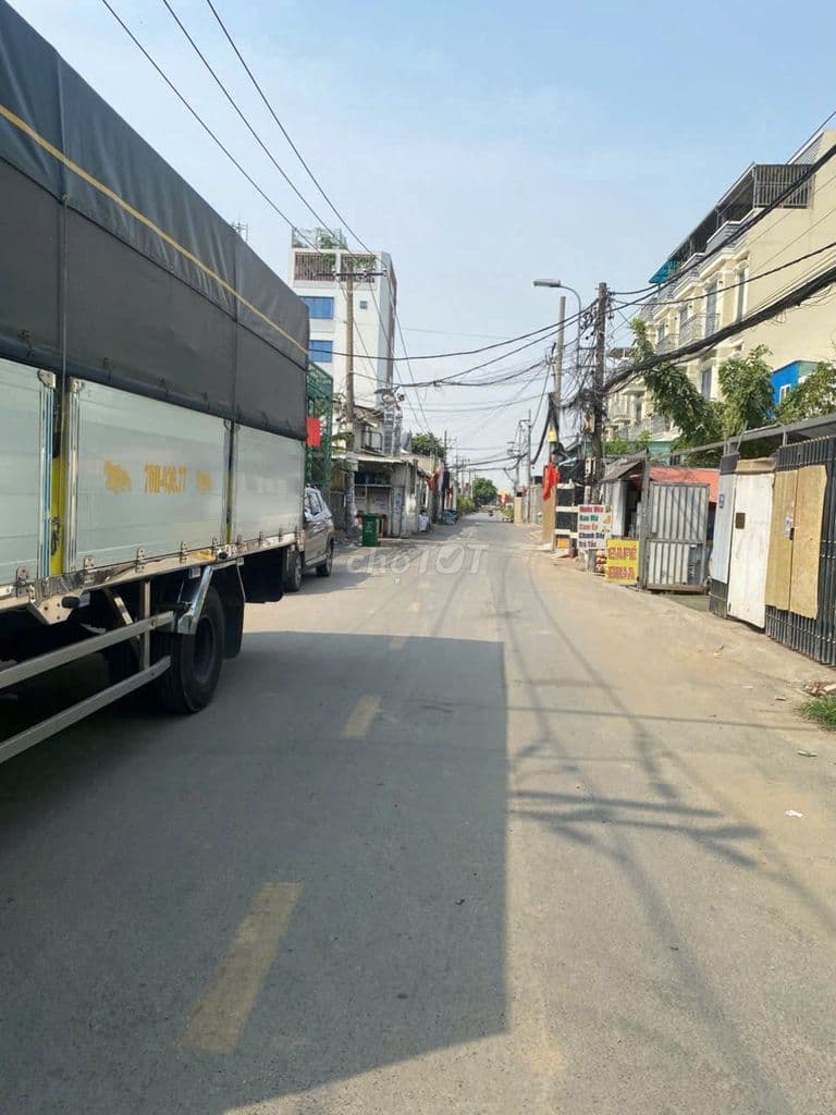 Hẻm xe tải tránh nhau- Mặt tiền 10M- 2 tầng 63M2 -chỉ 4.5 tỷ - Ảnh 3