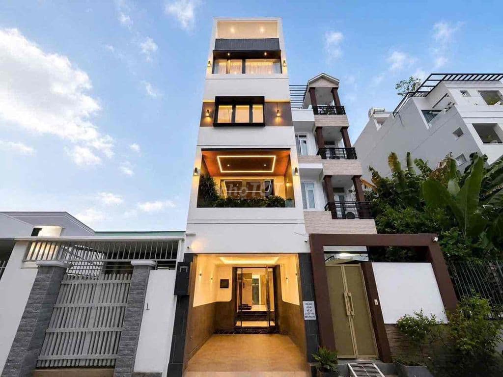 NHÀ PHỐ XÂY DỰNG MỚI CÁCH PHÚ MỸ HƯNG 300M- PHÚ THUẬN Q7 PHÁP LÝ CHUẨN
