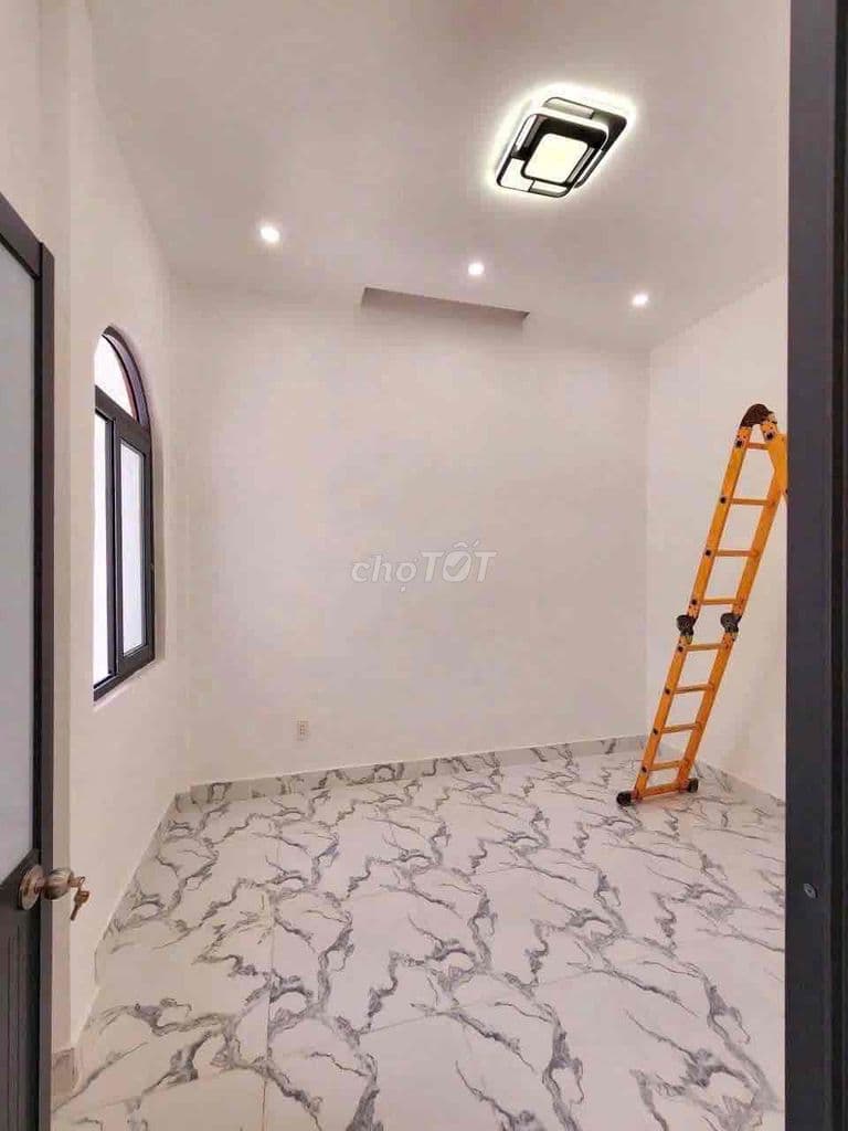 🚨 Bán Gấp Nhà 150m2 ngay tại Phước Hiệp, Củ Chi. Chỉ với 700tr cầm lu - Ảnh 3
