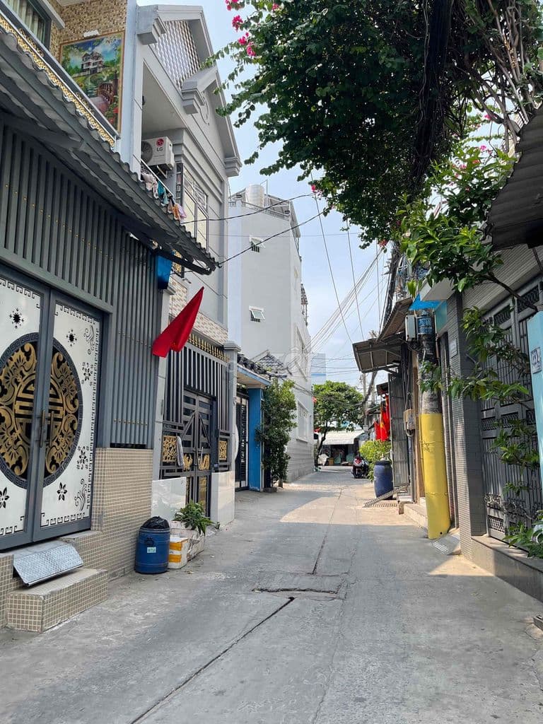 Nhà đẹp (6x10) HXH gần Coopmart Phú Lâm, Q6 chỉ 4tỷ75 còn bớt - Ảnh 2