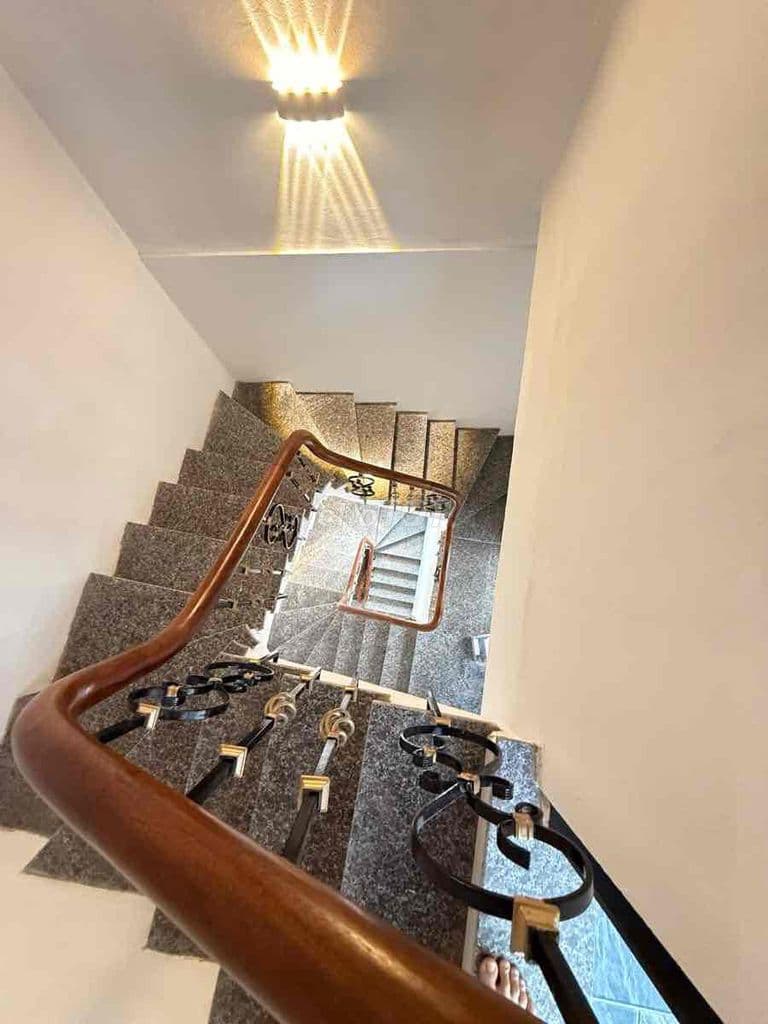 Phố Tôn Đức Thắng, ngõ thông, kinh doanh, 2 thoáng, full NT, 37mx4T - Ảnh 2