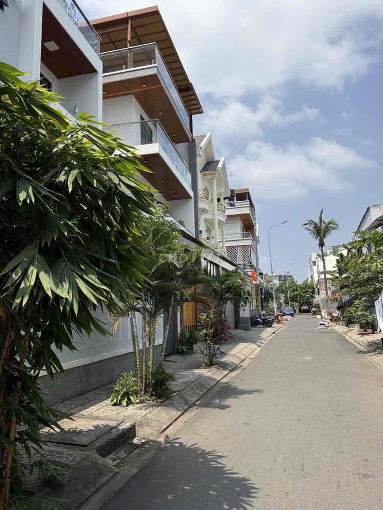 Hiếm Khu VIP giá tốt nhà ngang 5m