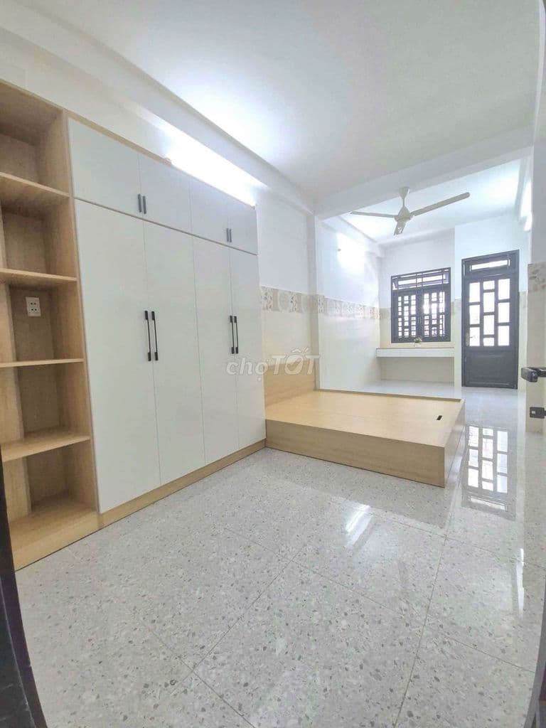 NHÀ NI SƯ HUỲNH LIÊN 4 TẦNG 6.1 TỶ