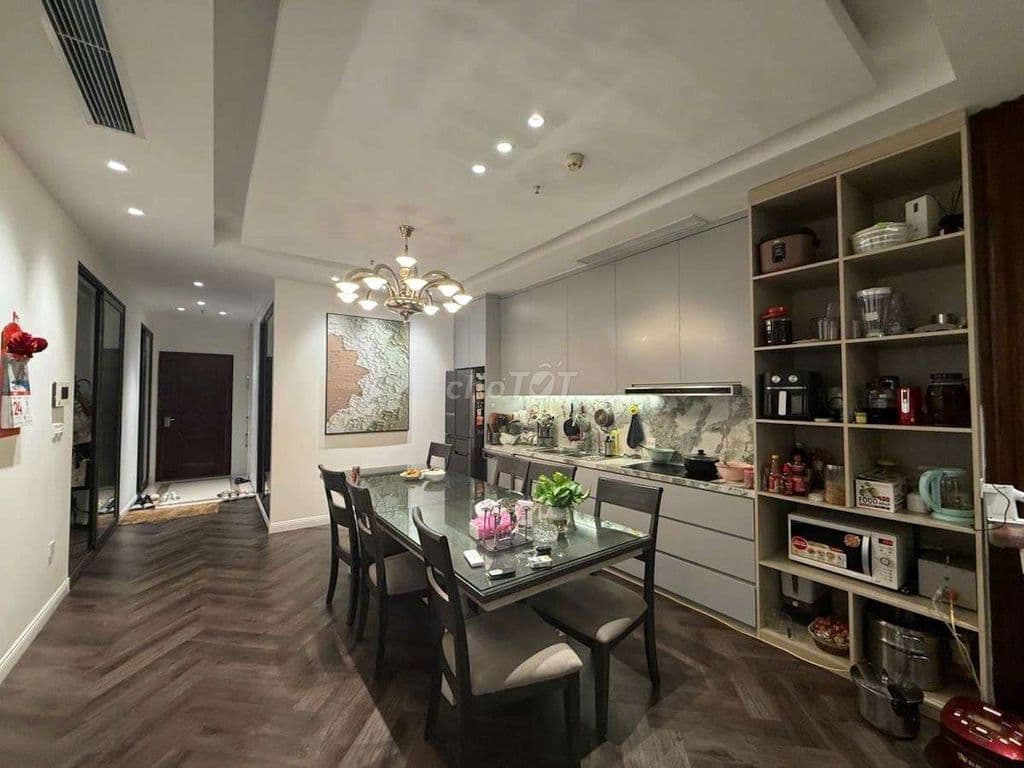 Căn hộ Royal City 131m2 - Ảnh 3