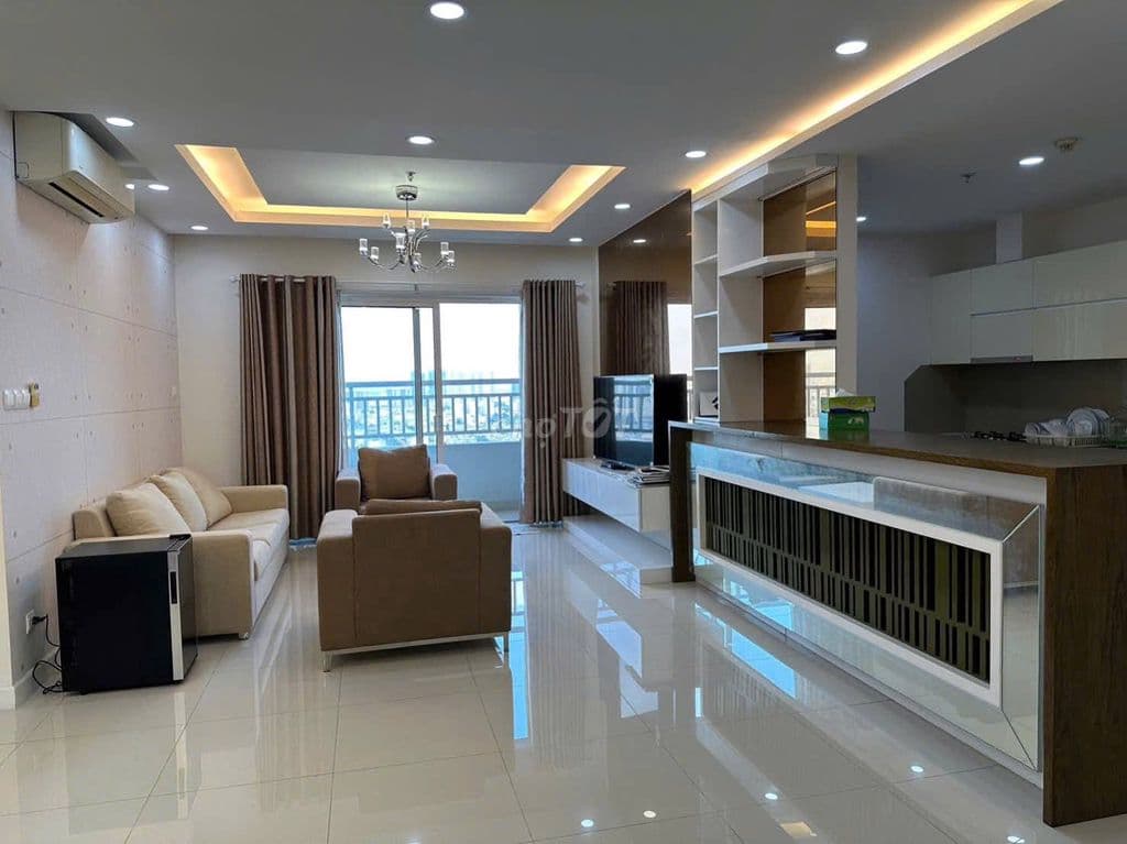 3PN căn góc 147 m2 View đông __12.5 tỷ __ Sunrise City central