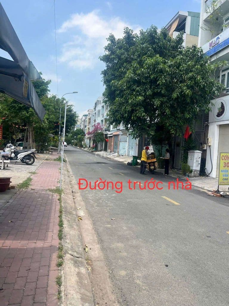 CHỦ CẦN BÁN NHÀ CÓ DÒNG TIỀN 180M2- NGANG 8×22 ' TRƯỜNG THẠNH - Q9