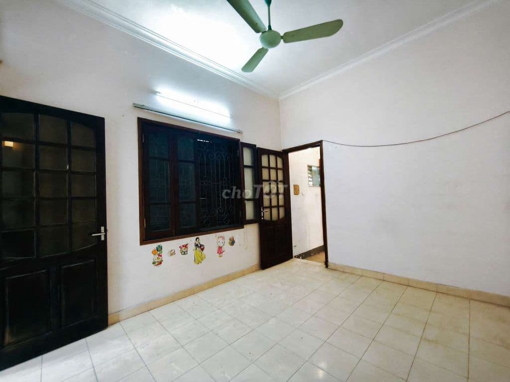 Bán nhà Hoàng Văn Thái 32m2 5 tầng Lô Góc 8.95 tỷ. - Ảnh 2