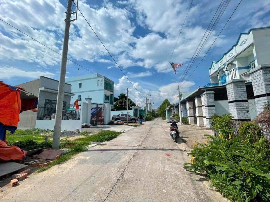 Bán đất Củ Chi 100m2 giá chỉ 810tr SHR pháp lý đầy đủ - Ảnh 2