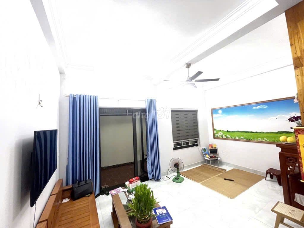 🌈 🌈 Nhà Đẹp 3 Tầng 43m2 Dân Xây TT Chi Đông – Tặng NỘI THẤT –Giá Tốt - Ảnh 3