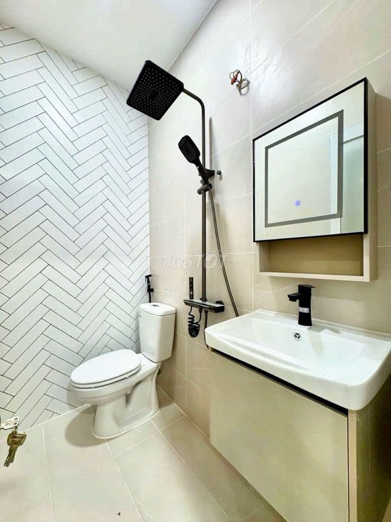 Mua bán nhà quận 4, 30m2 đất, nhà mới đẹp, Đoàn Văn Bơ, P Xóm Chiếu ! - Ảnh 3