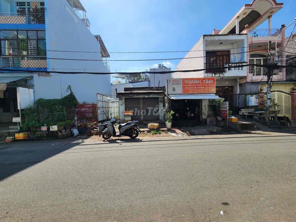 Bán nhà nát khu Tên lửa tiện xây mới vừa ở vừa kinh doanh 5x20m