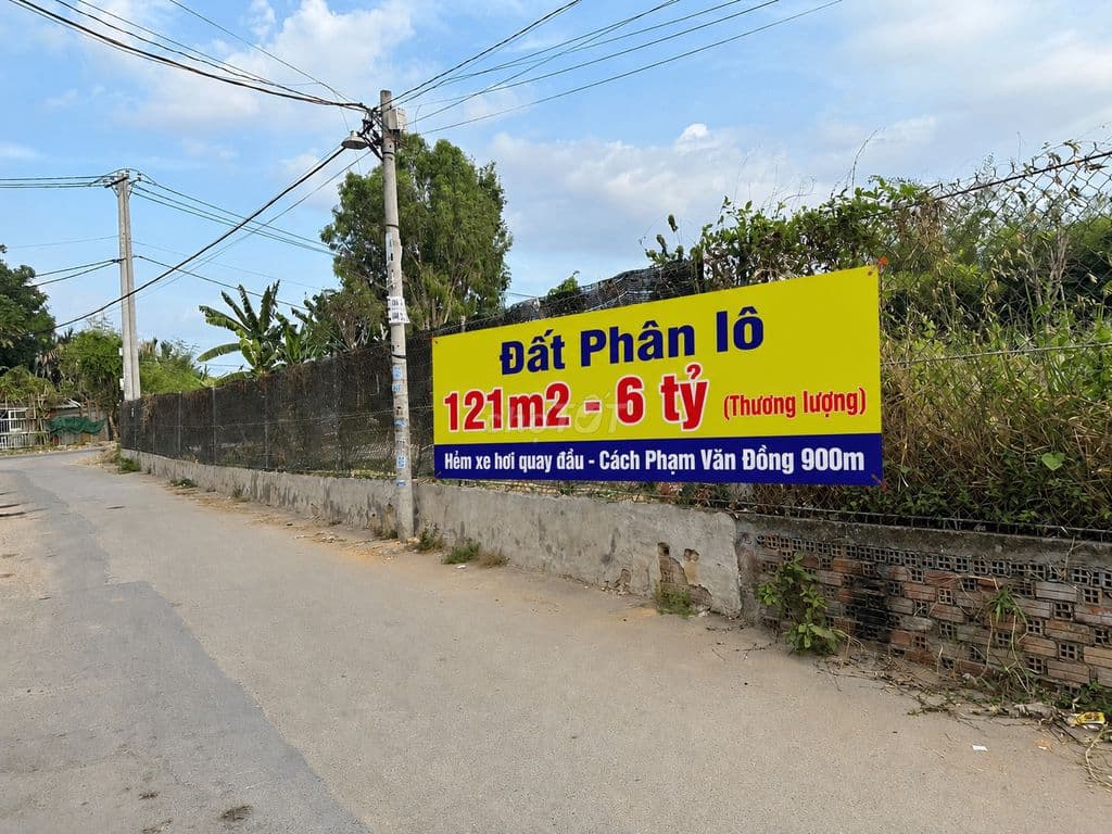 Bán Gấp Đất Phân lô 121m2 - 6 tỷ - Hẻm xe hơi quay đầu - Linh Đông