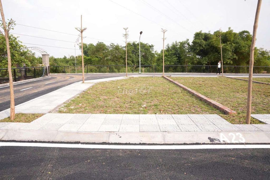 BÁN ĐẤT THẠCH HOÀ – PHÚ CÁT –100M, MT 6,2M, 2 Tỷ 579Tr, HOÀ LẠC. - Ảnh 2
